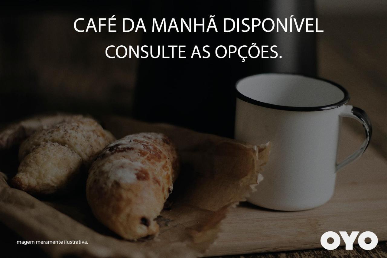 Oyo Cerrado Hotel, Campo Grande Κάμπο Γκράντε Εξωτερικό φωτογραφία A typical advertisement for the hotel chain